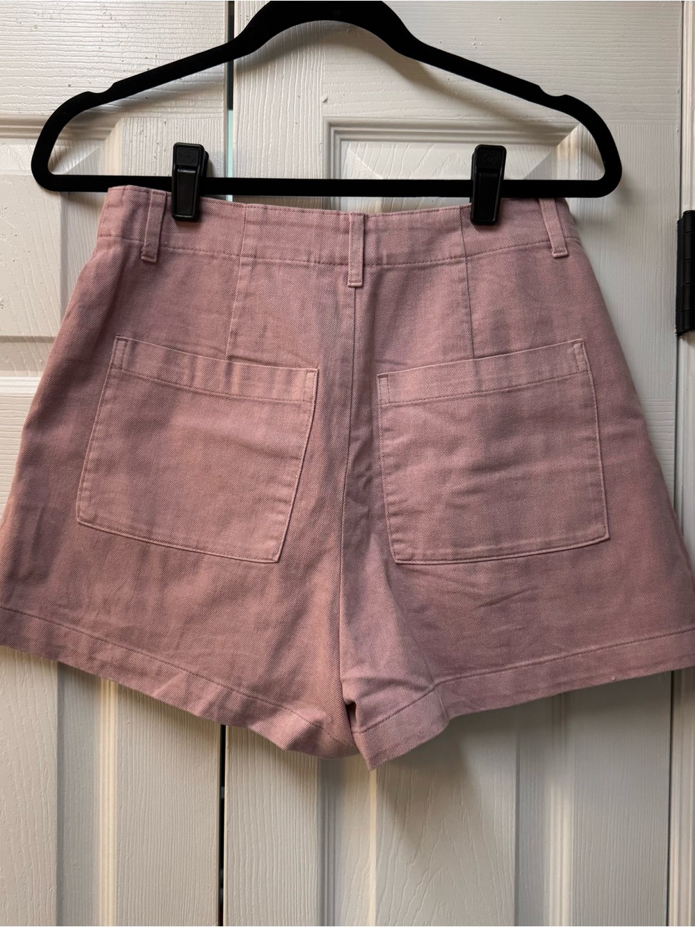 Universal Thread shorts - Picture 2 of 3